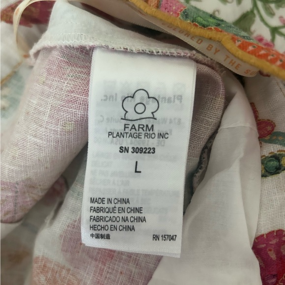 Farm Rio Macaw Bloom Scalloped 100% Linen Shorts - Size M/L - Picture 11 of 14